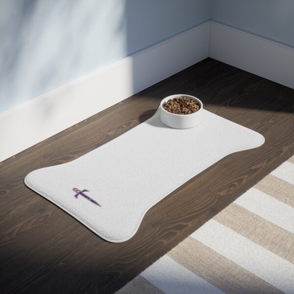 Trump 8 - Branded Pet Feeding Mats - Image 7